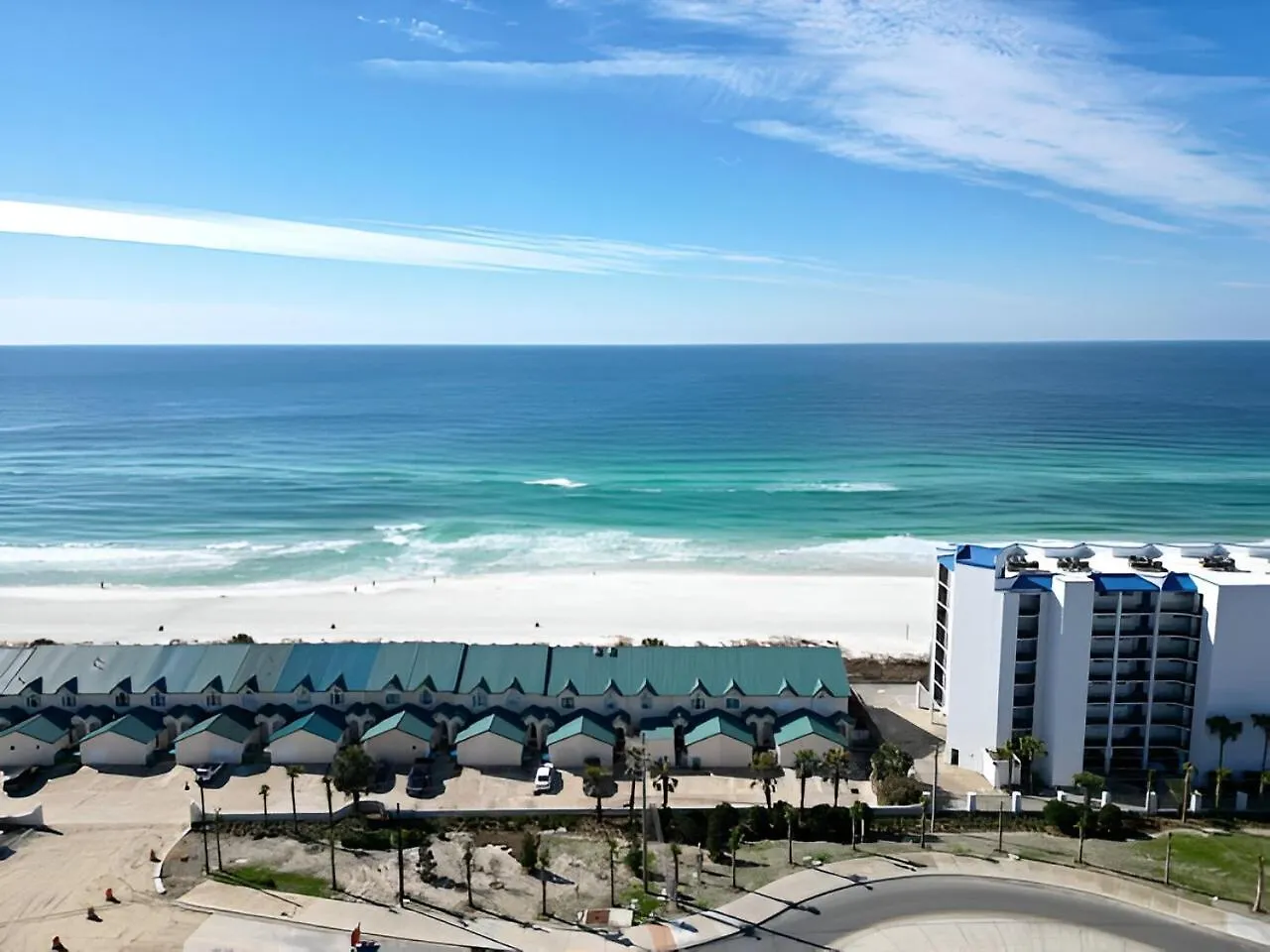 Gulfs Edge Townhome #7- Sun-Kissed Memories By Emerald Coast Retreats パナマシティービーチ 0*,  米国